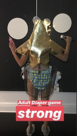 002.jpg