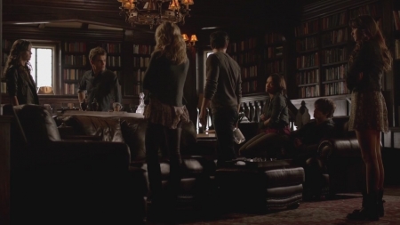 TVD_s5e11_01547.jpg
