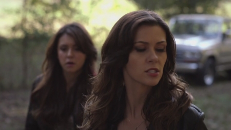 TVD_s5e11_01685.jpg