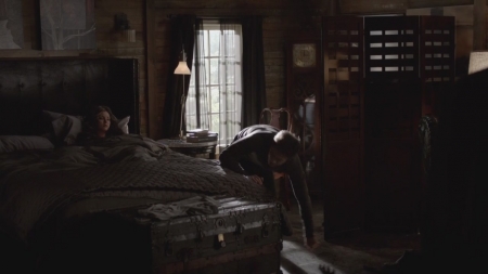 TVD_s5e11_04918.jpg