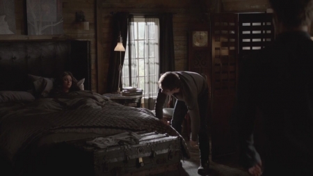TVD_s5e11_04920.jpg