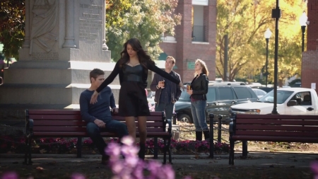 TVD_s5e12_00193.jpg