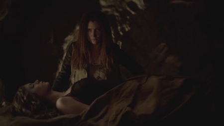 TVD_s5e12_03877.jpg