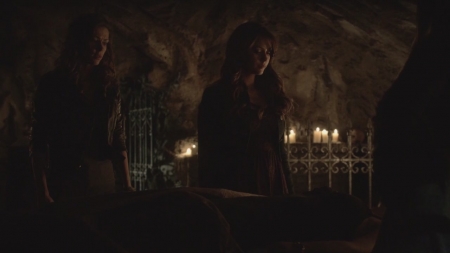 TVD_s5e12_03914.jpg