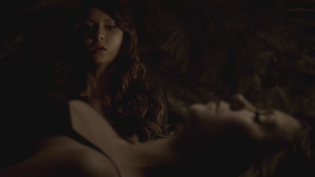 TVD_s5e12_04078.jpg