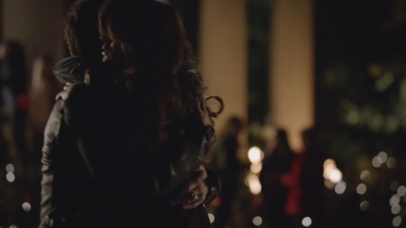 TVD_s5e12_04979.jpg