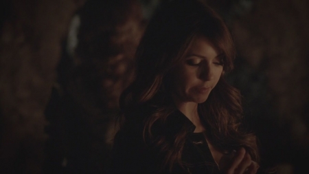 TVD_s5e12_05938.jpg