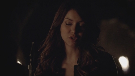 TVD_s5e12_05998.jpg